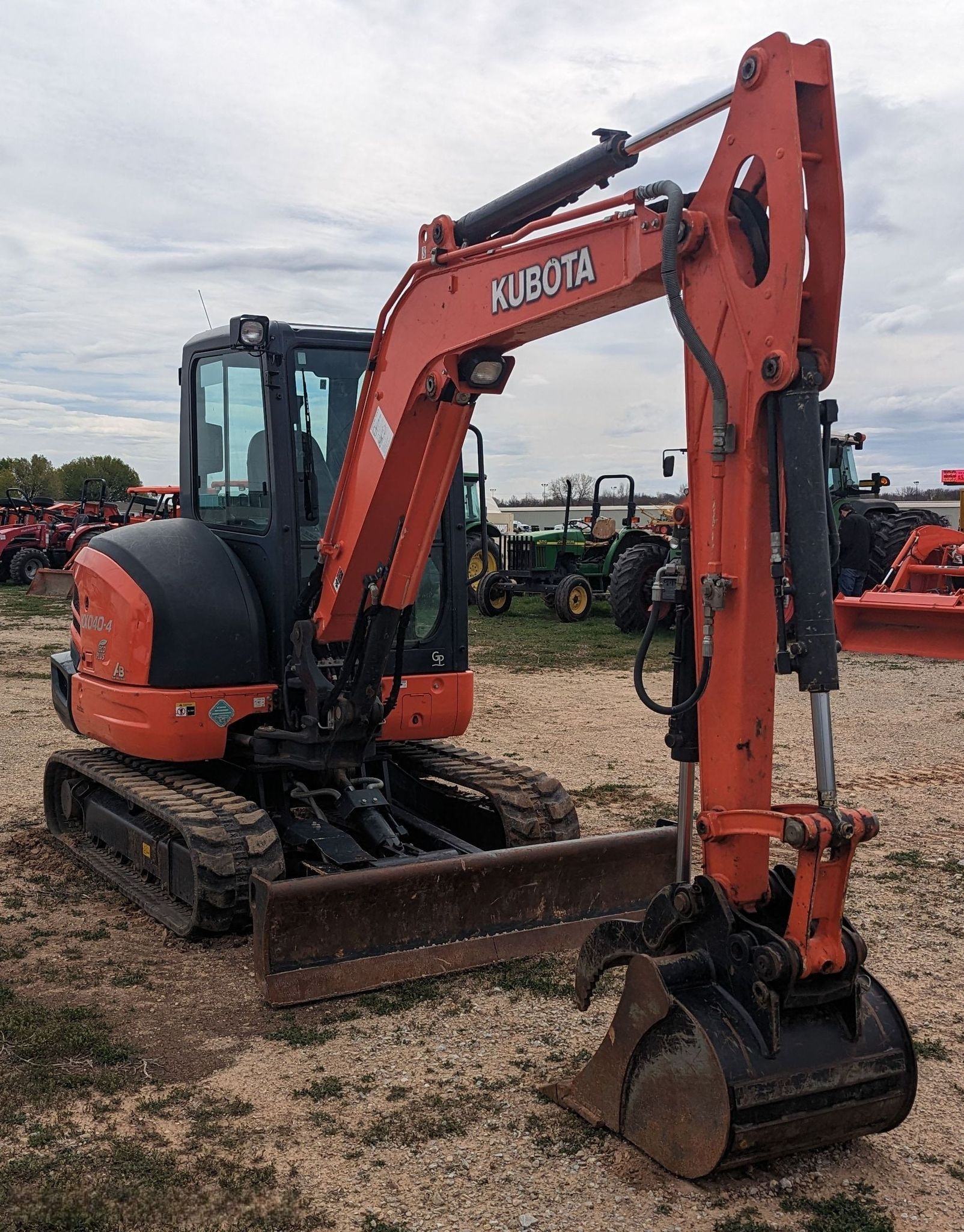 2020 Kubota KX040-4 Mini Excavator thumbnail 2